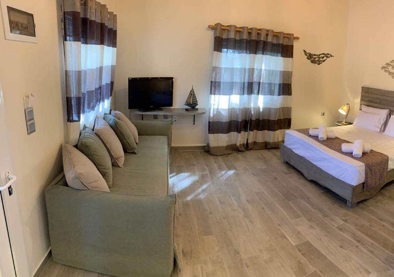 Iliovasilema Aparthotel Plati  Exterior photo
